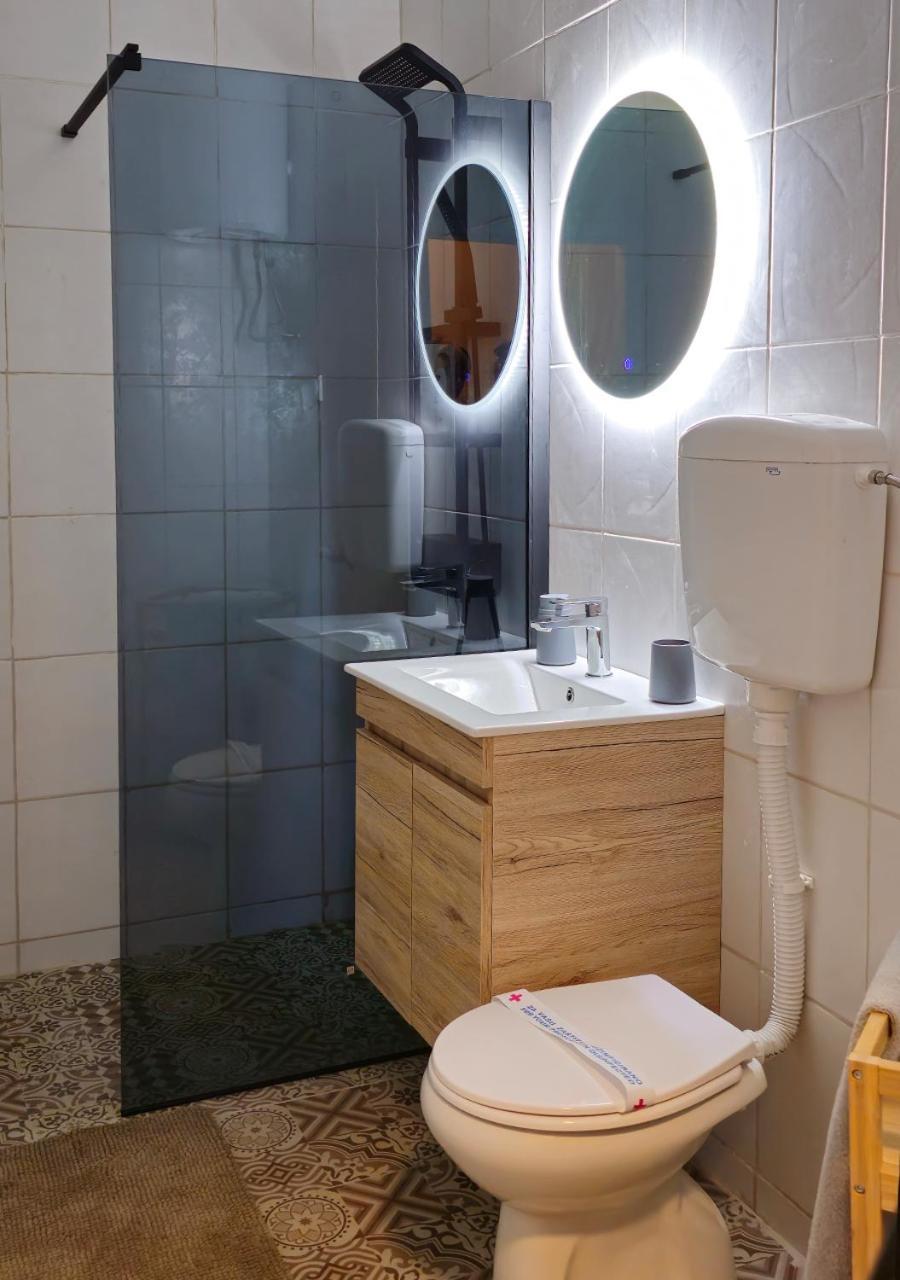 Apartmani 즈레냐닌 외부 사진
