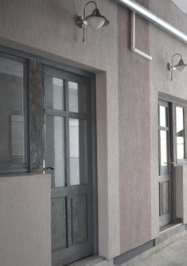 Apartmani 즈레냐닌 외부 사진